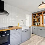 Sunny Design In With Spectacular View On Mount Titlis