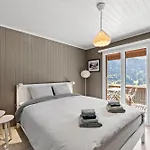 Chalet Sunny Design In With Spectacular View On Mount Titlis *