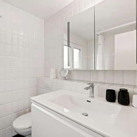 Sunny Design In With Spectacular View On Mount Titlis Энгельберг