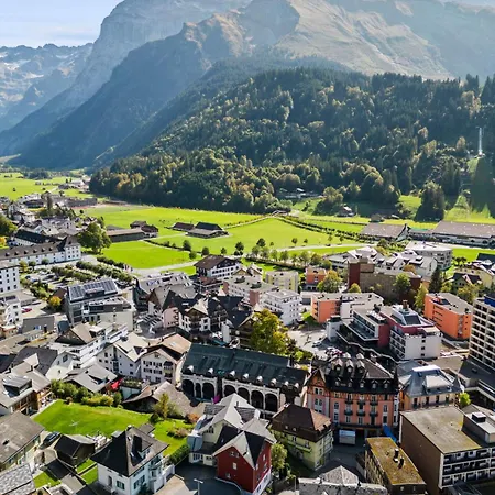 Sunny Design In With Spectacular View On Mount Titlis *