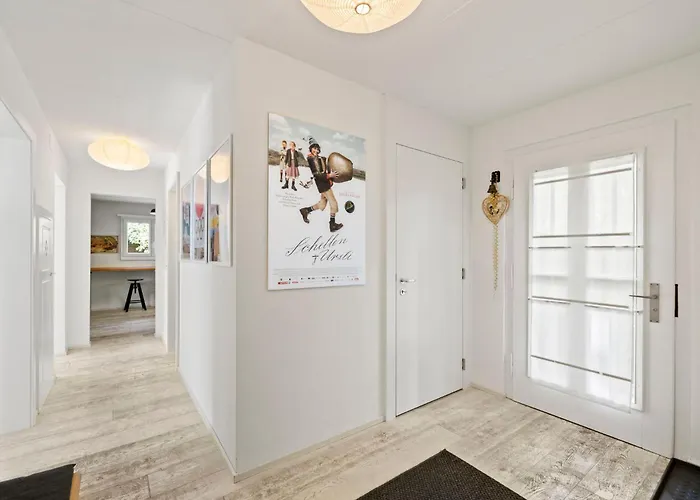 Sunny Design In With Spectacular View On Mount Titlis