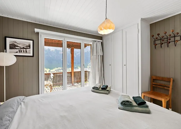 Sunny Design In With Spectacular View On Mount Titlis *