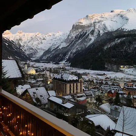 Domek alpejski Sunny Design In With Spectacular View On Mount Titlis *